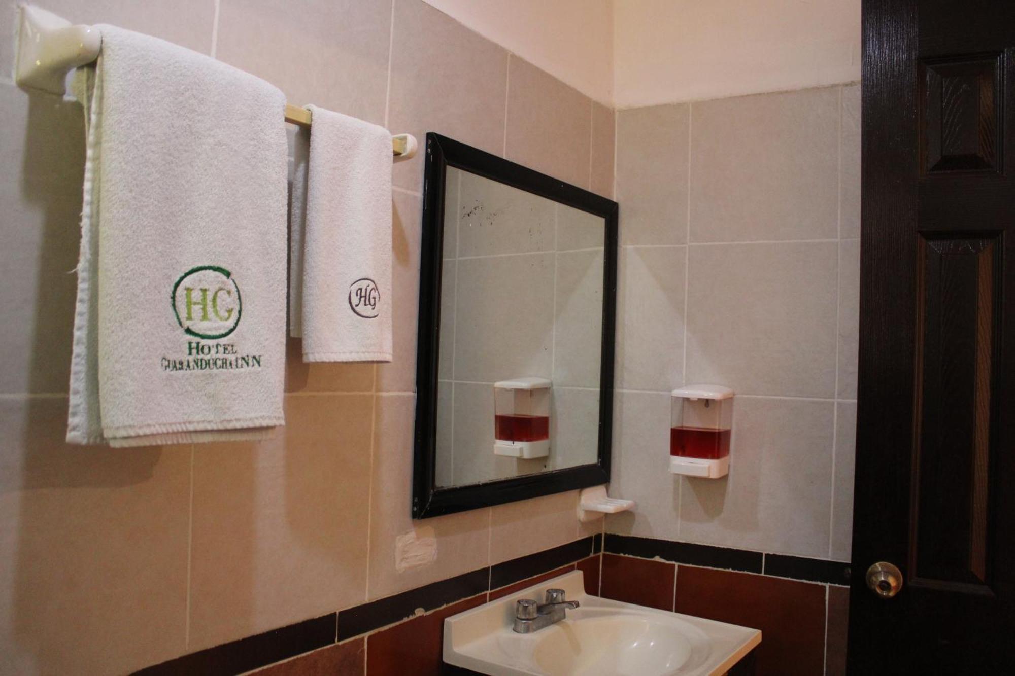 Hotel Guaranducha Inn Campeche Room photo